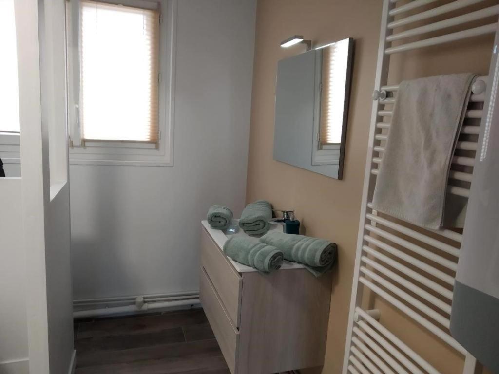 Studios très bien équipés, centre ville Dieppe Extérieur photo